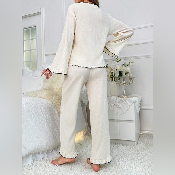 Contrast Binding Knot Front Flounce Sleeve PJ Set - Picture 4 of 5